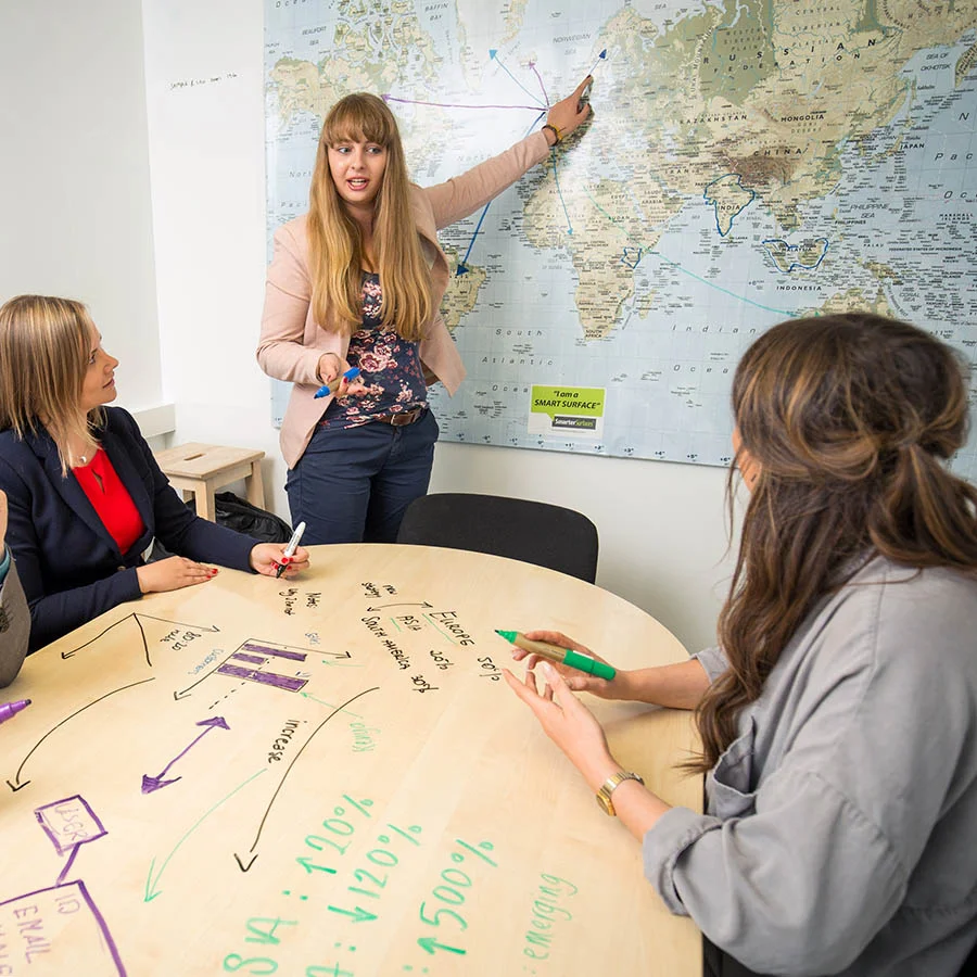 Clear whiteboard paint in meeting room wall writable table paint